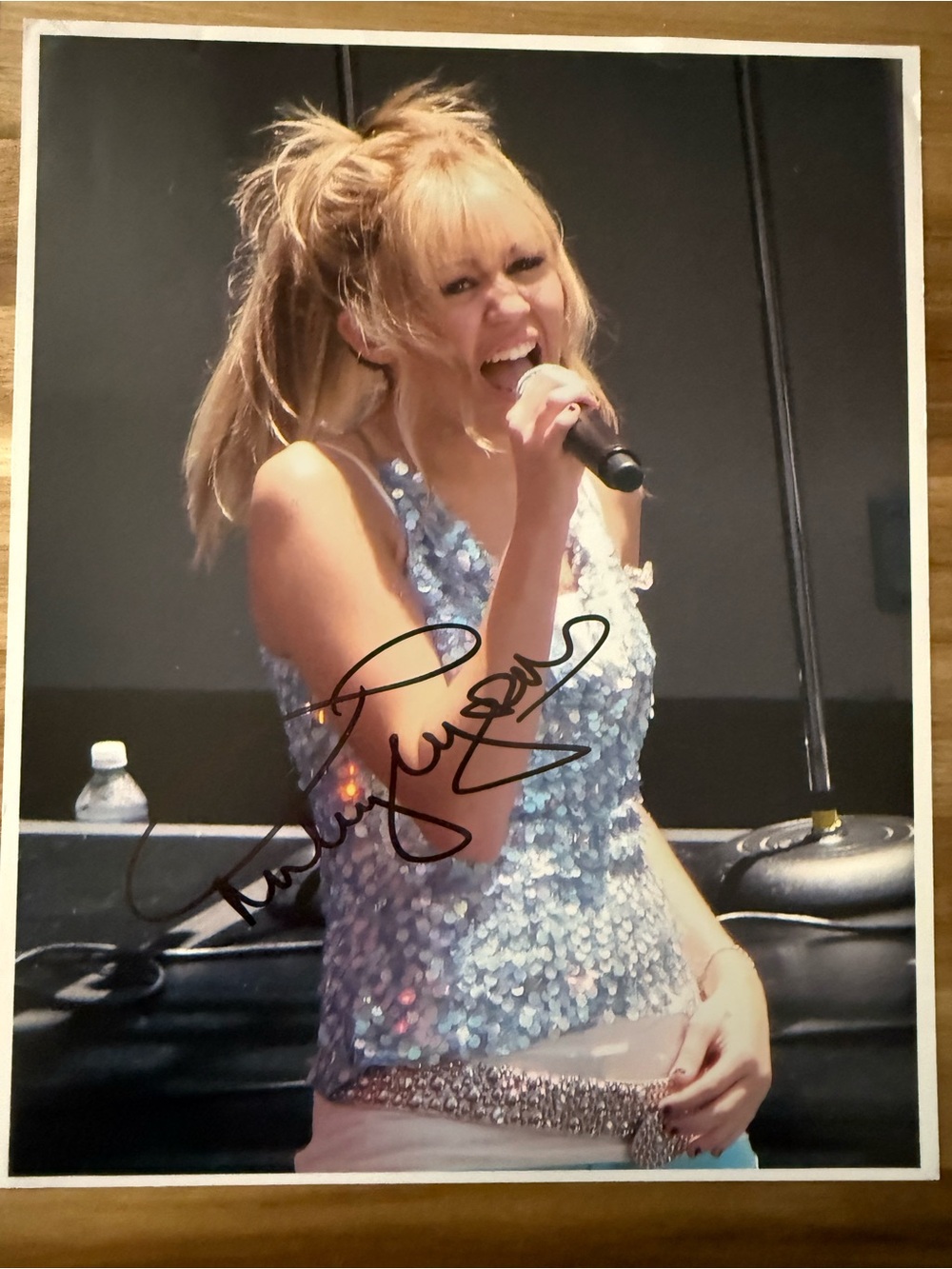 Miley Cyrus Signed autographed photo